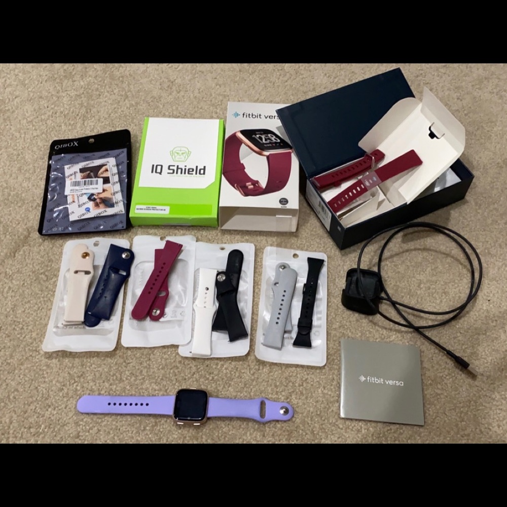 Fitbit versa Rose Gold